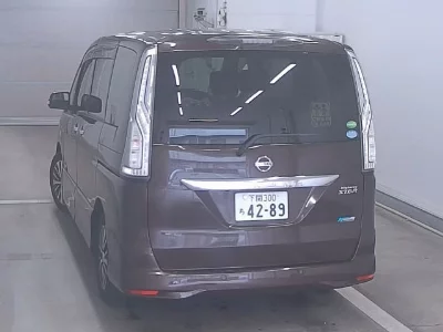 NISSAN SERENA