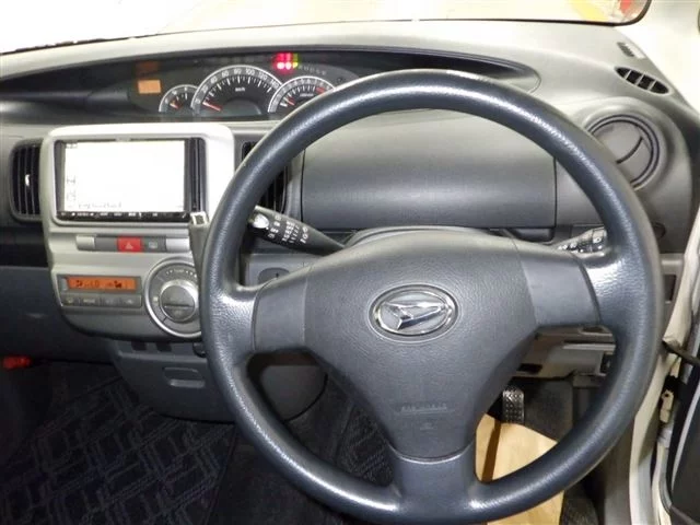 Daihatsu Tanto  с аукциона в Японии