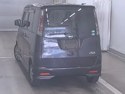 NISSAN ROOX