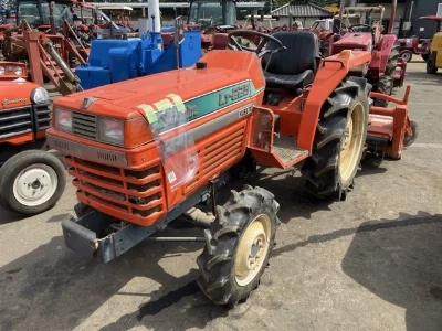 KUBOTA KUBOTA