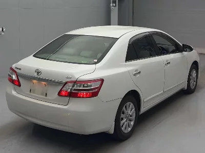 TOYOTA PREMIO