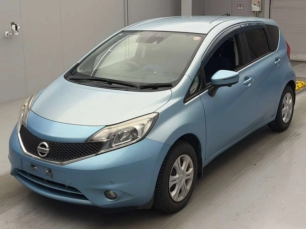 Nissan Note  с аукциона в Японии