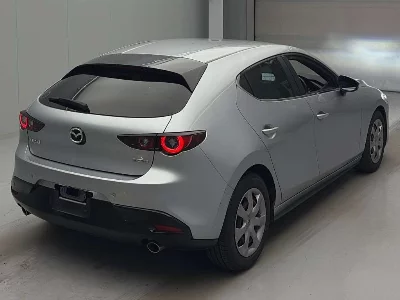 MAZDA MAZDA3 FASTBACK