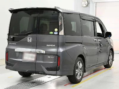 HONDA STEPWGN SPADA