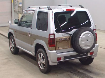 MITSUBISHI PAJERO MINI