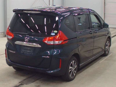 HONDA FREED + HYBRID