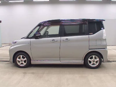 Mitsubishi Delica D:2