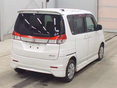 Suzuki Solio