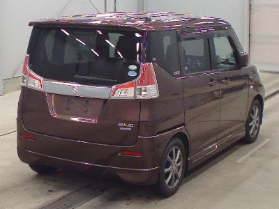 Suzuki Solio