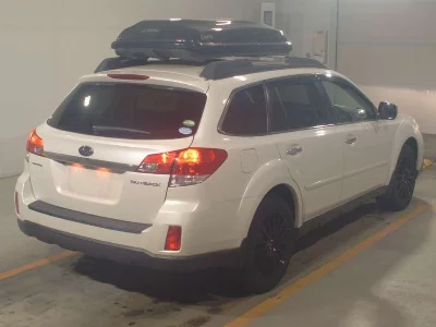 SUBARU OUTBACK