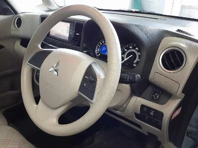 Mitsubishi eK X Space