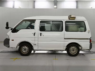 MAZDA BONGO VAN