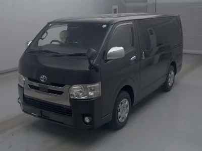 TOYOTA REGIUS VAN