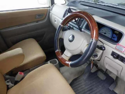 SUZUKI MRWAGON