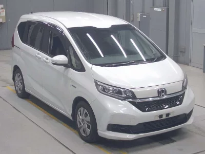 HONDA FREED + HYBRID