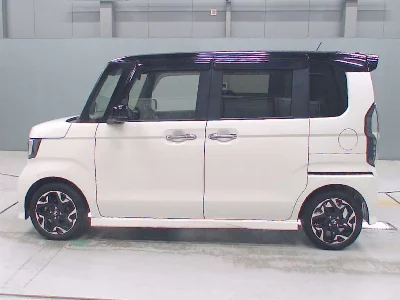 HONDA N BOX CUSTOM