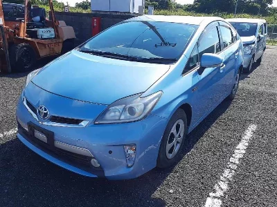 Toyota Prius PHV