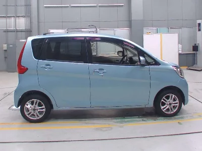 MITSUBISHI EK WAGON