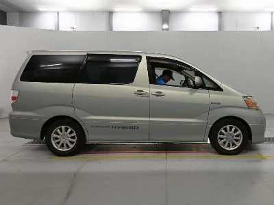 TOYOTA ALPHARD HYBRID