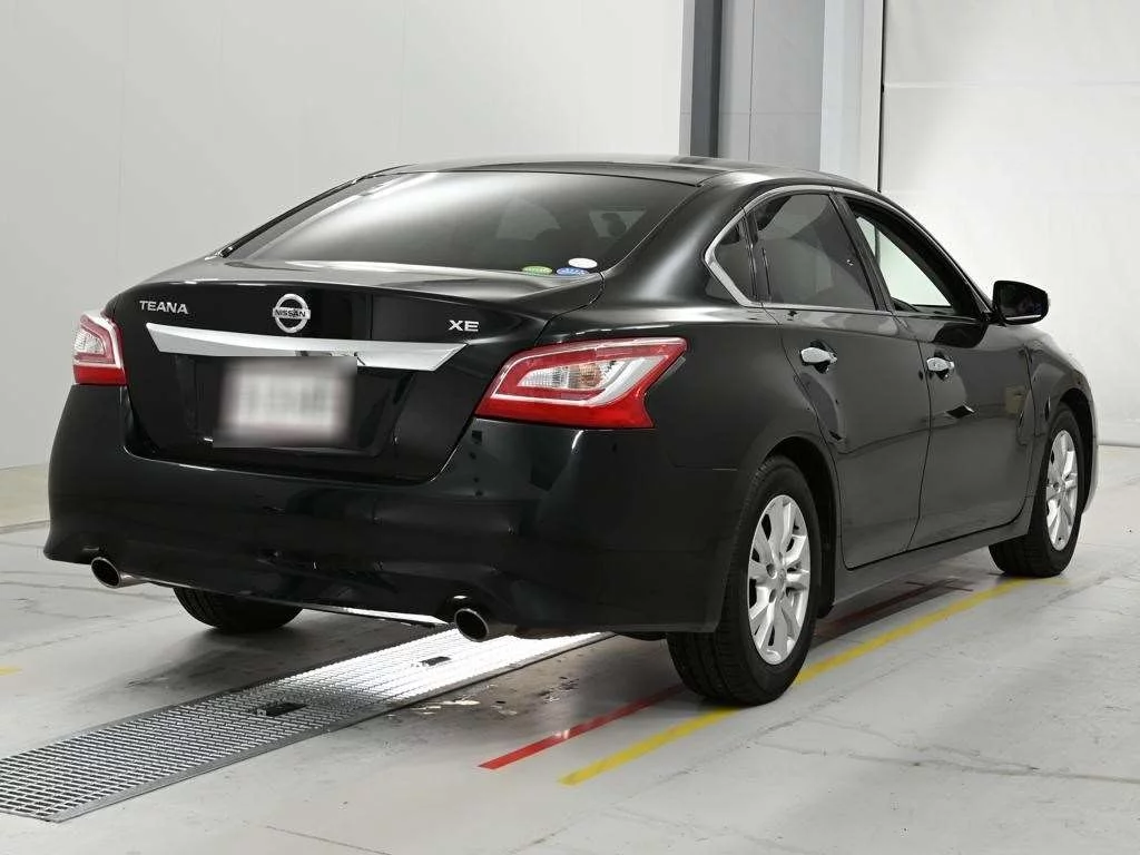 Nissan Teana  с аукциона в Японии