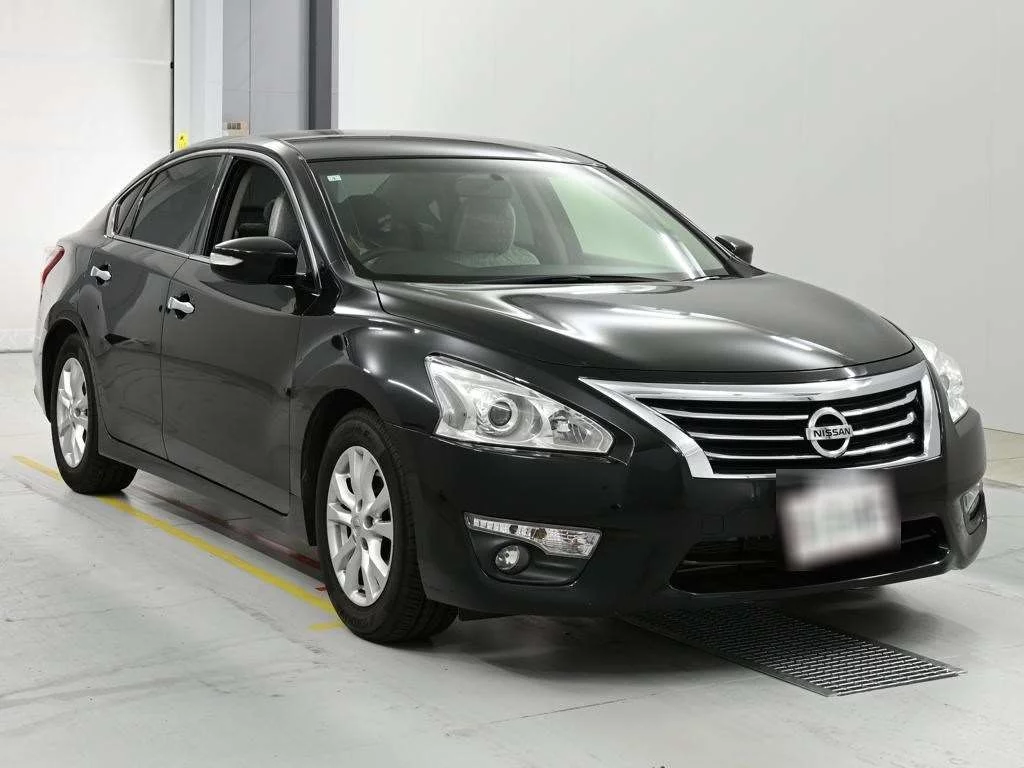 Nissan Teana  с аукциона в Японии