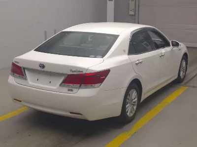 TOYOTA CROWN HYBRID