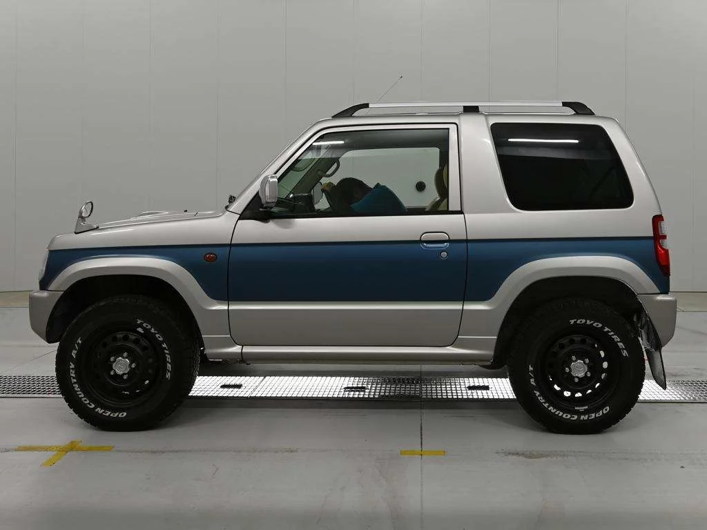 Mitsubishi Pajero Mini  с аукциона в Японии