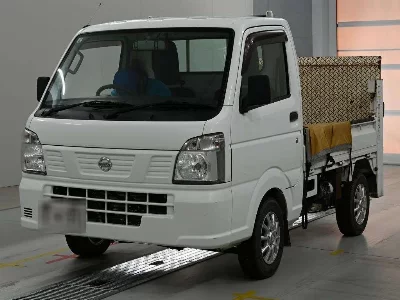 NISSAN NT100 CLIPPER