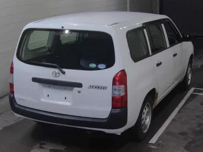 Toyota SUCCEED VAN