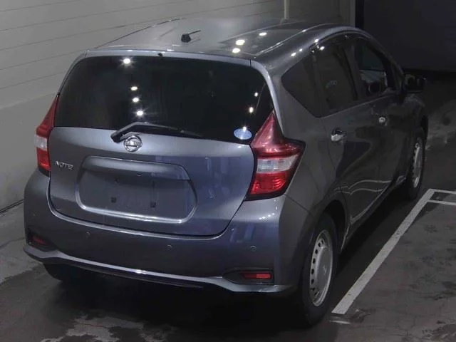 Nissan Note  с аукциона в Японии