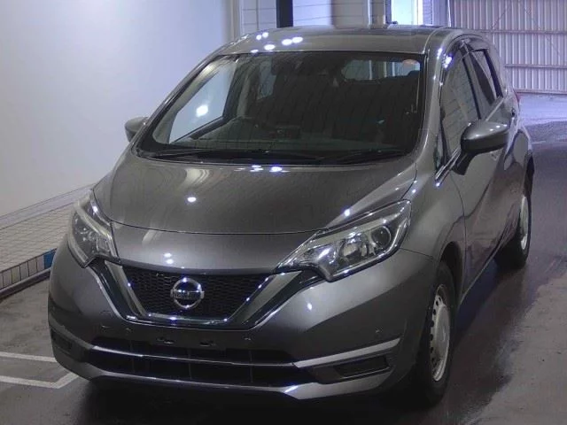 Nissan Note  с аукциона в Японии