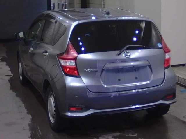 Nissan Note  с аукциона в Японии