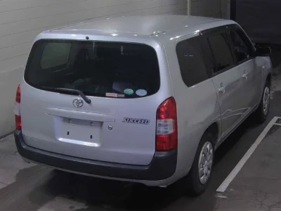 Toyota SUCCEED VAN