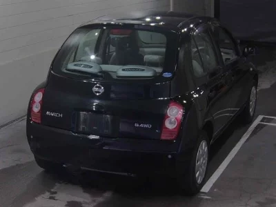 Nissan March