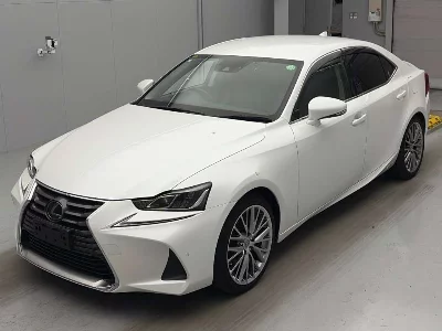 Lexus IS300h