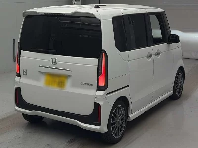 HONDA N BOX CUSTOM