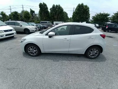 Mazda Mazda2