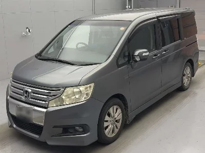 Honda STEPWGN SPADA