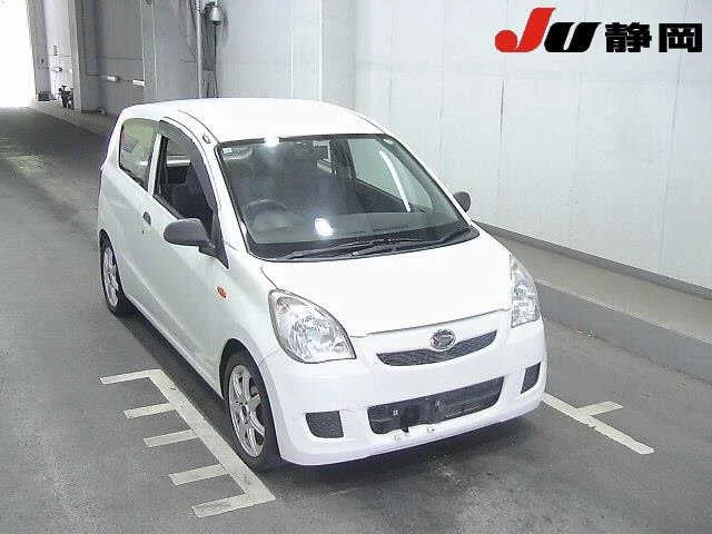 Daihatsu Mira  с аукциона в Японии