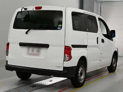 Nissan NV200 VANETTE VAN
