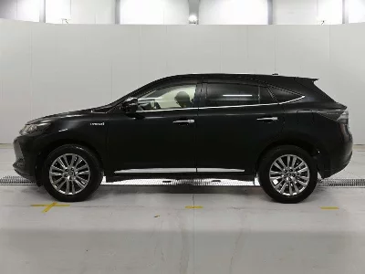 Toyota HARRIER HYBRID