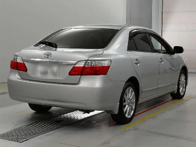 Toyota Premio