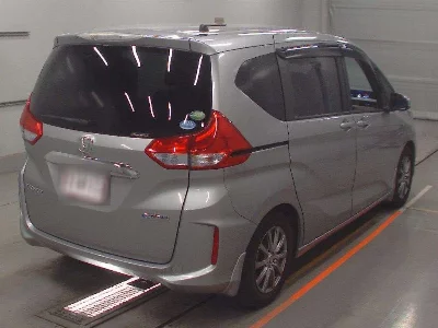 HONDA FREED HYBRID