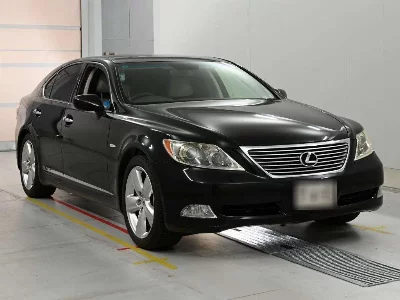 Lexus LS460L