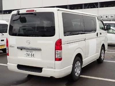 MAZDA BONGO BRAWNY VAN