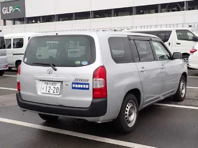 Toyota SUCCEED VAN
