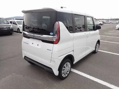 Mitsubishi eK X Space