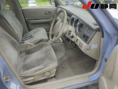 Nissan Rasheen