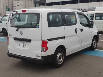 Nissan NV200 VANETTE VAN