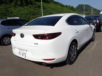 MAZDA MAZDA3
